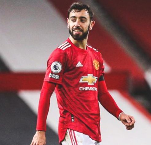 B费闪耀世预赛:国家队首帽铸就里程碑