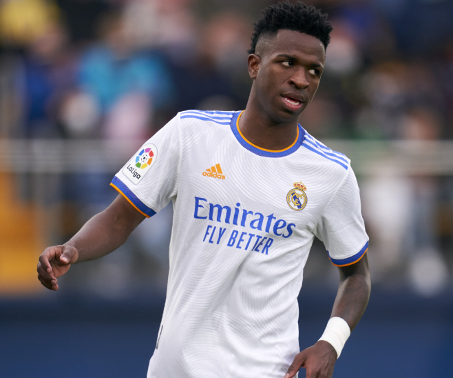 卡尼萨雷斯谈维尼修斯续约：表现、期望与俱乐部决策的权衡