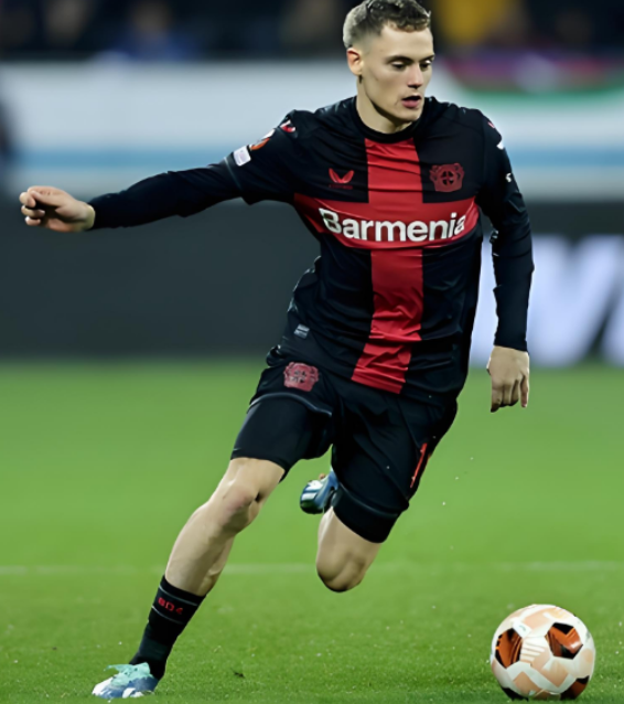 英超第18轮利物浦胜狼队:斯洛特剖析赛事关键要点