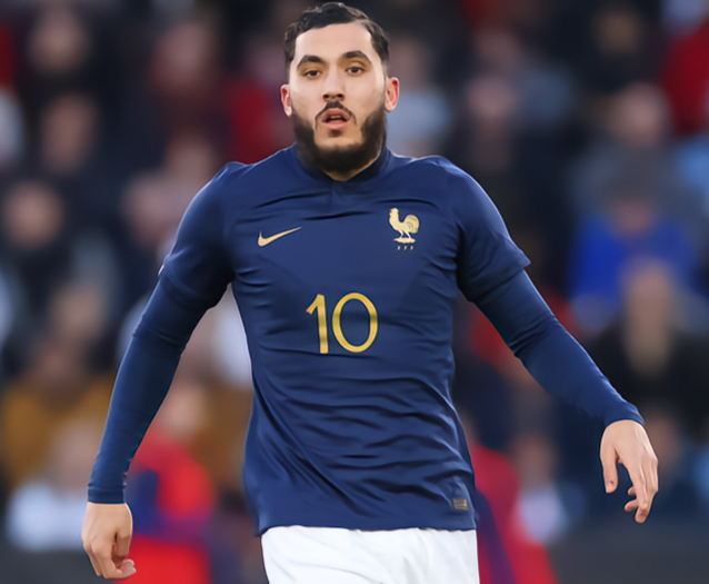 曼城欧冠里程碑之殇:十人作战憾负博德闪耀,谢尔基破门难掩战术