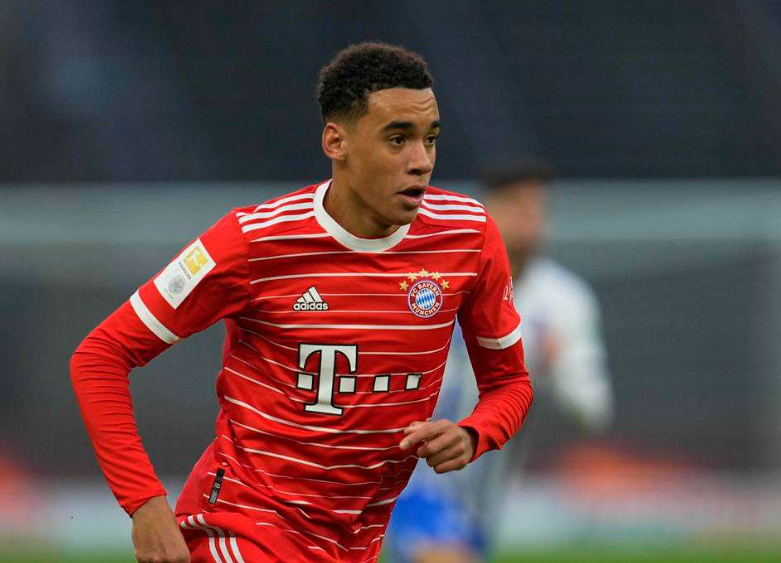 拜仁德国杯半决赛前：孔帕尼谈赛前态势与球员状况