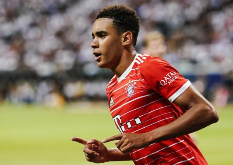 拜仁<a href='/news/tag/1031476/p/1.html' style='color: blue;'>德国杯</a>半决赛前：孔帕尼谈赛前态势与球员状况